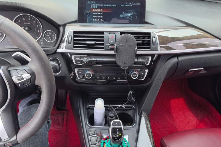Used BMW 3 Series 2017 330Li M Sport Edition Audio And AC Panel