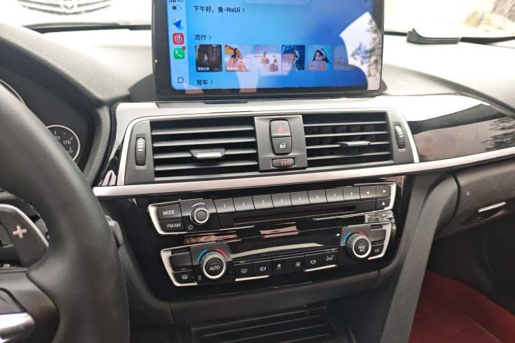 Used BMW 3 Series 2017 320Li Fashion Model Audio And AC Panel