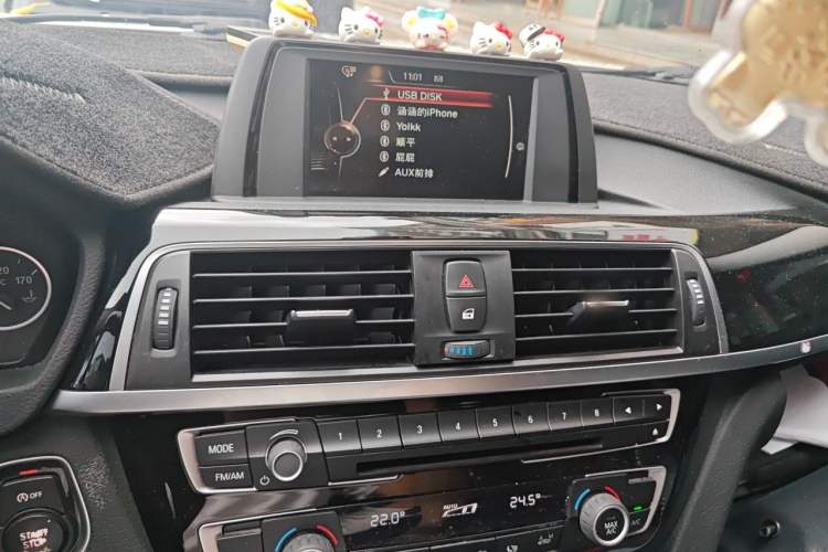 Used BMW 3 Series 2017 320Li Fashion Model Audio And AC Panel