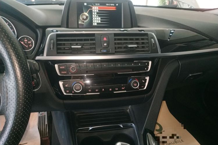Used BMW 3 Series 2017 320Li xDrive Fashion Model Audio And AC Panel
