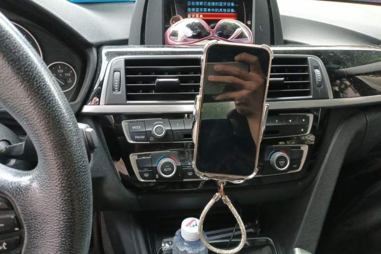 Used BMW 3 Series 2017 320Li Fashion Model Audio And AC Panel