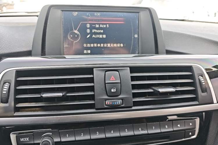 Used BMW 3 Series 2017 320Li Fashion Model Audio And AC Panel