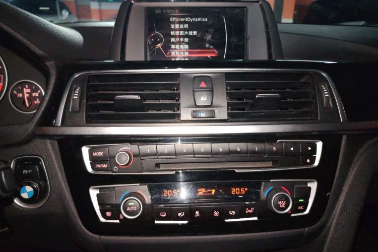 Used BMW 3 Series 2017 320Li Fashion Model Audio And AC Panel
