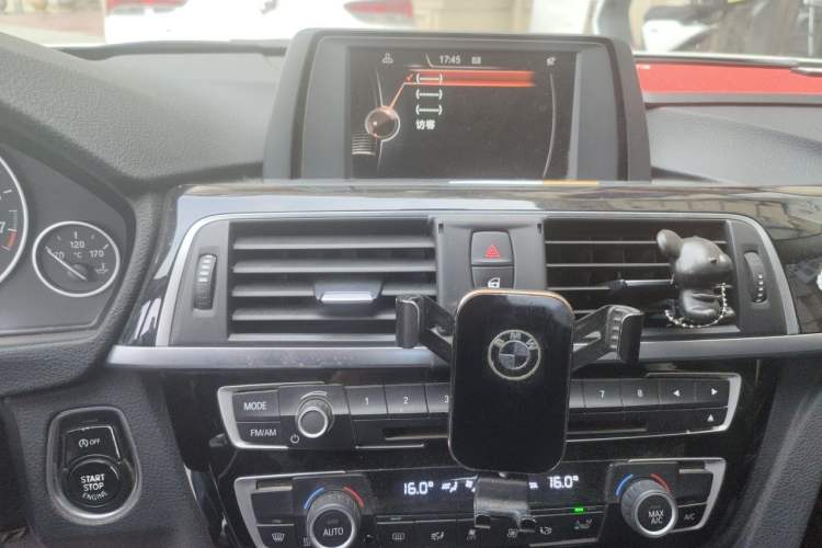 Used BMW 3 Series 2017 320Li Fashion Model Audio And AC Panel