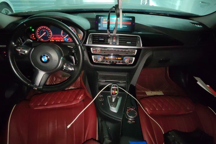 Used BMW 3 Series 2017 320Li M Sport Edition Center Console