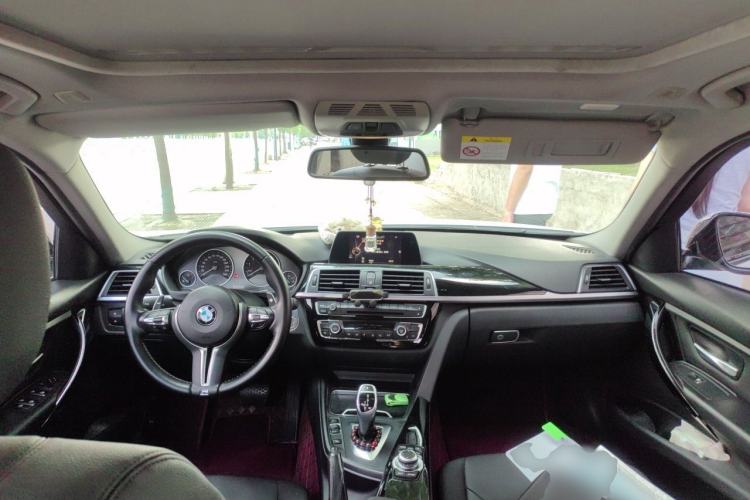 Used BMW 3 Series 2017 320Li M Sport Edition Center Console