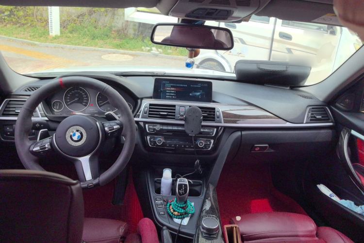 Used BMW 3 Series 2017 330Li M Sport Edition Center Console