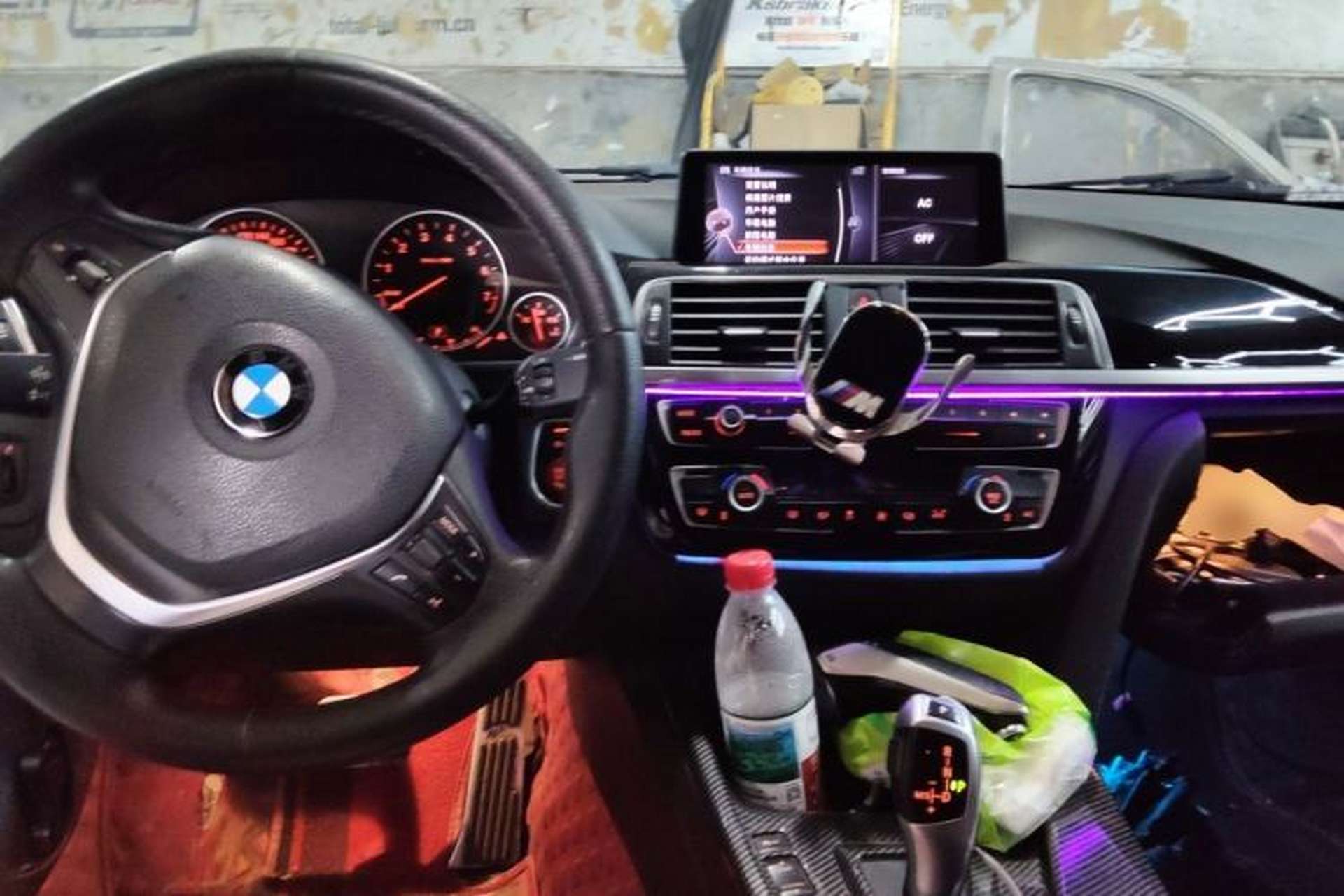 Used BMW 3 Series 2017 320Li Fashion Model Center Console