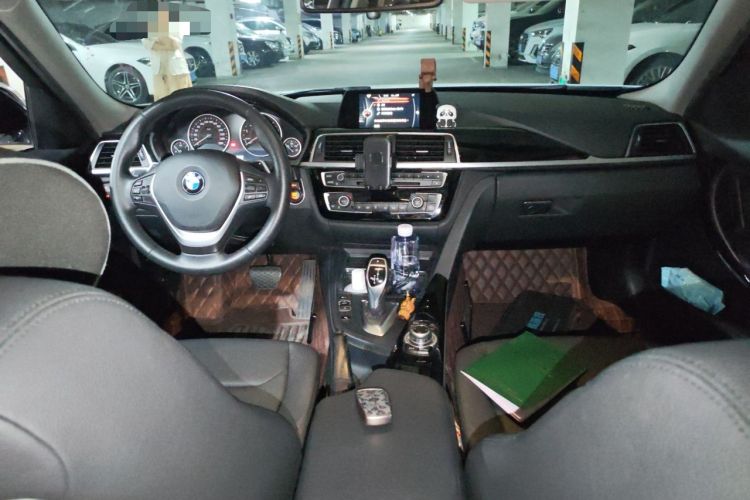 Used BMW 3 Series 2017 320Li M Sport Edition Center Console