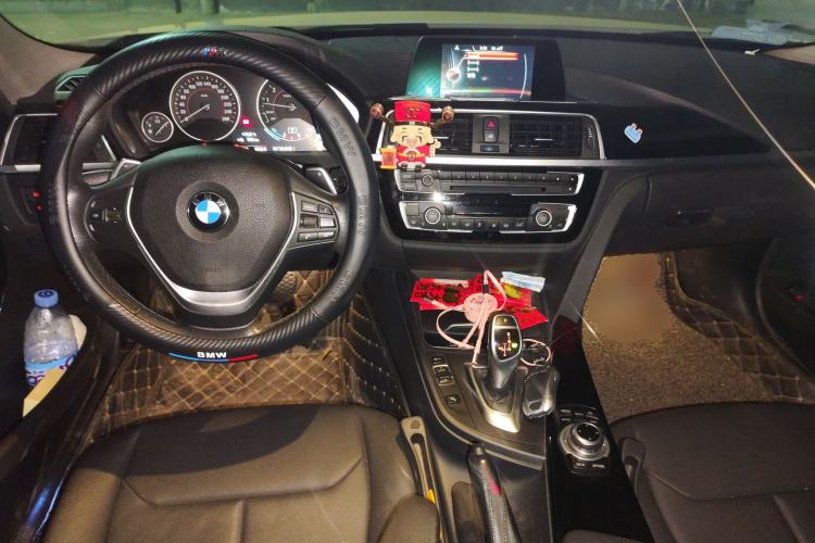 Used BMW 3 Series 2017 320Li M Sport Edition Center Console