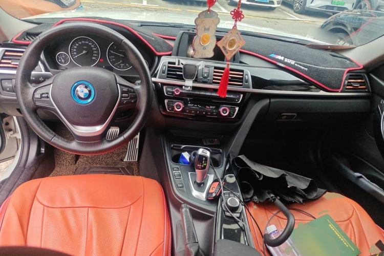 Used BMW 3 Series 2017 320Li Fashion Model Center Console
