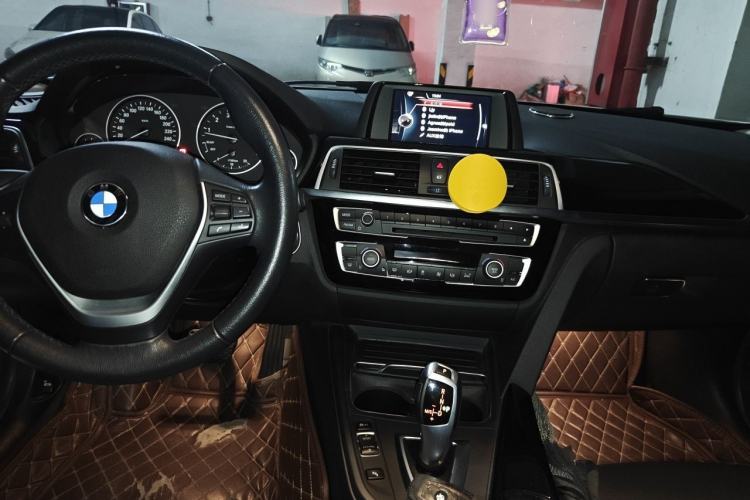 Used BMW 3 Series 2017 320Li Fashion Model Center Console