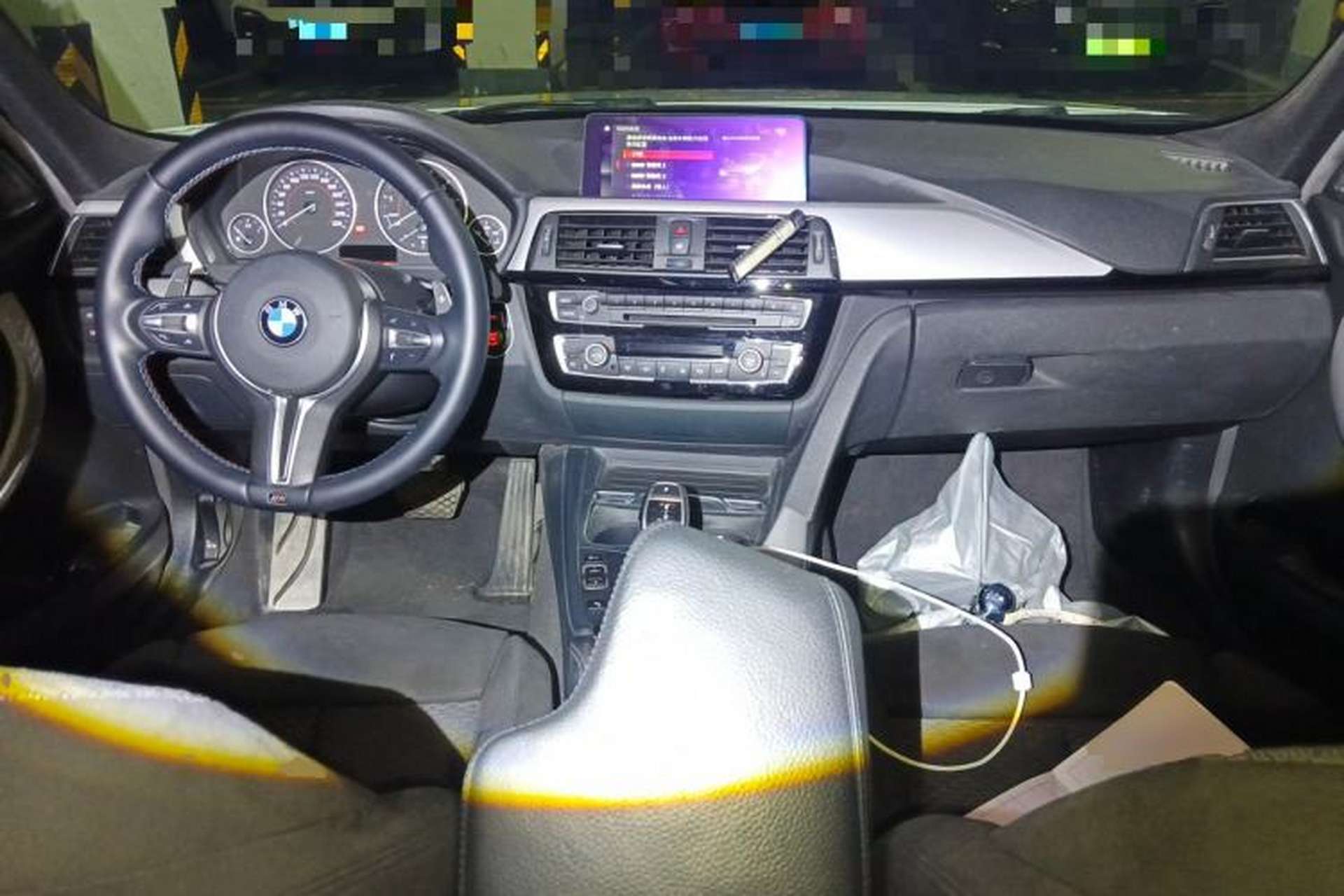 Used BMW 3 Series 2017 320i M Sport Center Console