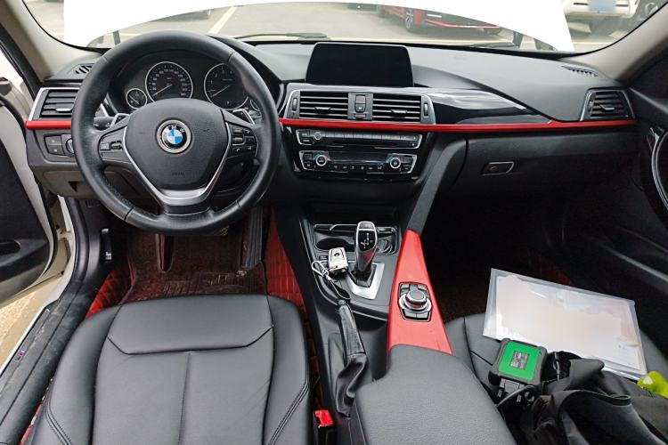 Used BMW 3 Series 2017 320Li M Sport Edition Center Console