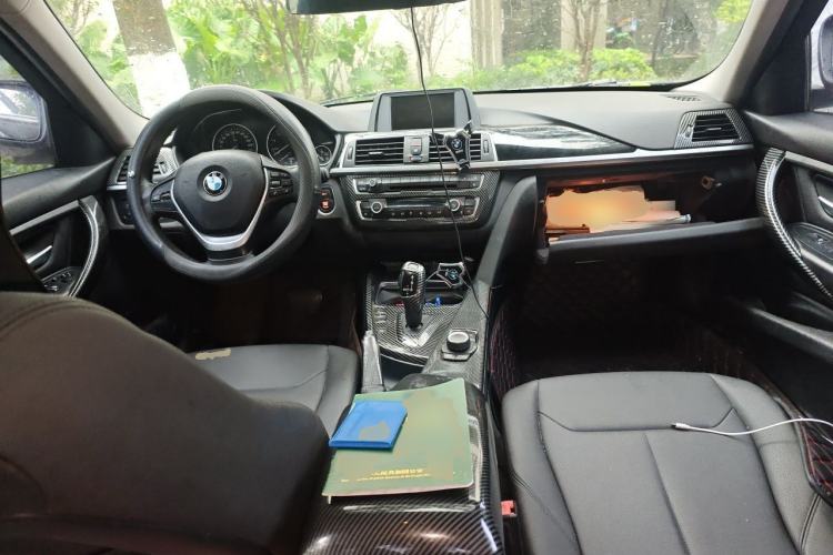 Used BMW 3 Series 2017 320Li Fashion Model Center Console