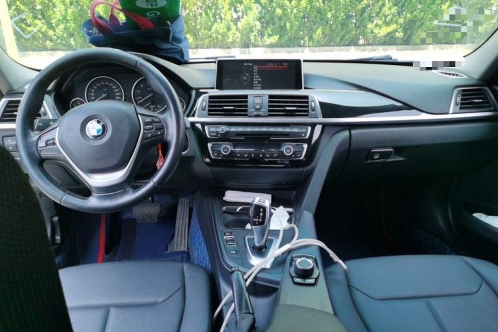Used BMW 3 Series 2017 320Li Fashion Model Center Console
