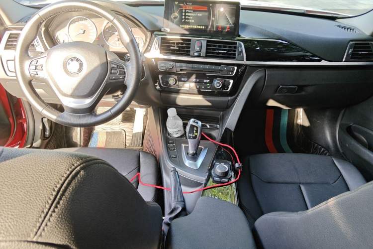 Used BMW 3 Series 2017 320Li Fashion Model Center Console