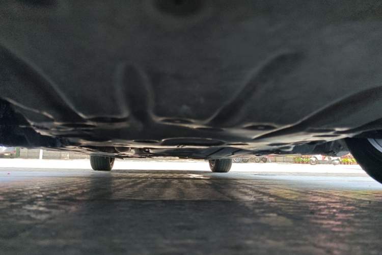 Used BMW 3 Series 2017 320Li Fashion Model Chassis Front