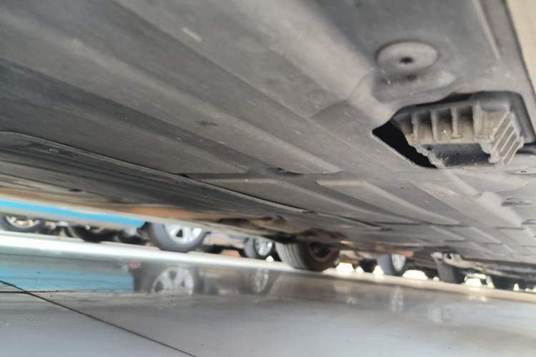 Used BMW 3 Series 2017 320Li Fashion Model Chassis Front Left