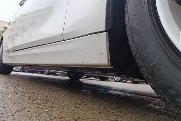 Used BMW 3 Series 2017 320Li Fashion Model Chassis Front Right