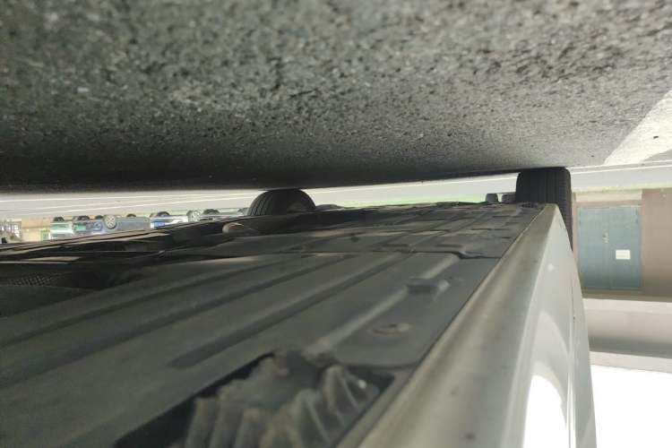 Used BMW 3 Series 2017 320Li Fashion Model Chassis Rear Left
