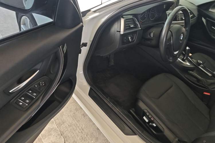 Used BMW 3 Series 2017 320Li Fashion Model Driver Seat