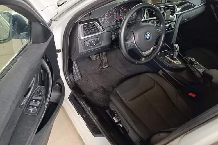 Used BMW 3 Series 2017 320Li Fashion Model Driver Seat