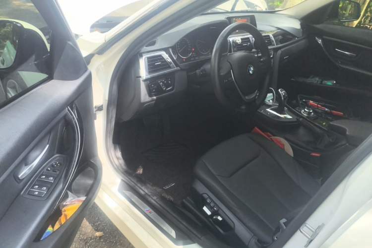 Used BMW 3 Series 2017 320Li M Sport Edition Driver Seat