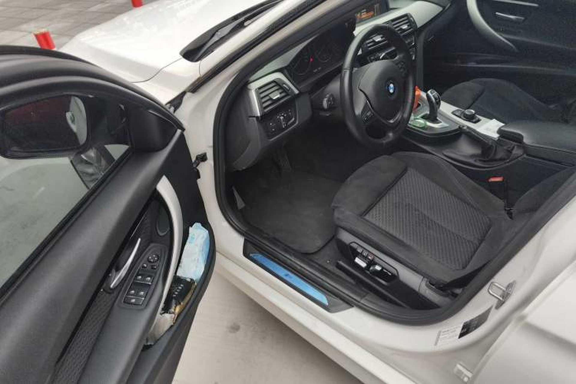 Used BMW 3 Series 2017 320i M Sport Driver Seat