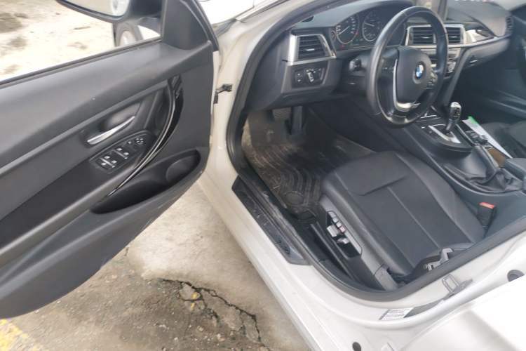 Used BMW 3 Series 2017 318Li Fashion Model Driver Seat