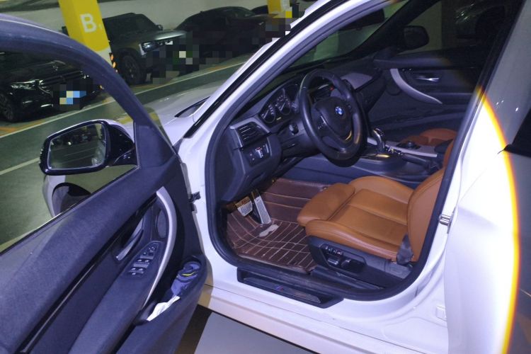 Used BMW 3 Series 2017 320i M Sport Driver Seat