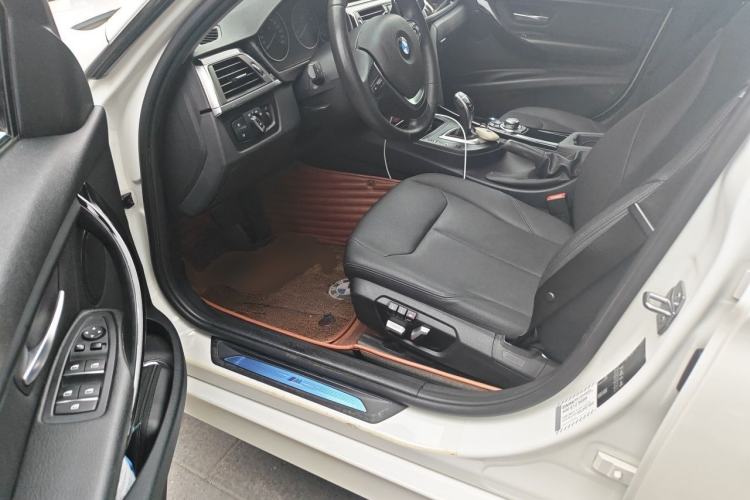 Used BMW 3 Series 2017 320Li M Sport Edition Driver Seat
