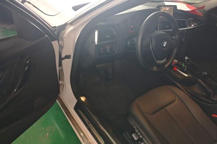 Used BMW 3 Series 2017 320Li Fashion Model Driver Seat