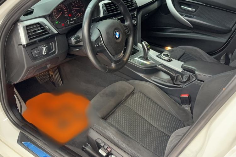 Used BMW 3 Series 2017 320i M Sport Driver Seat