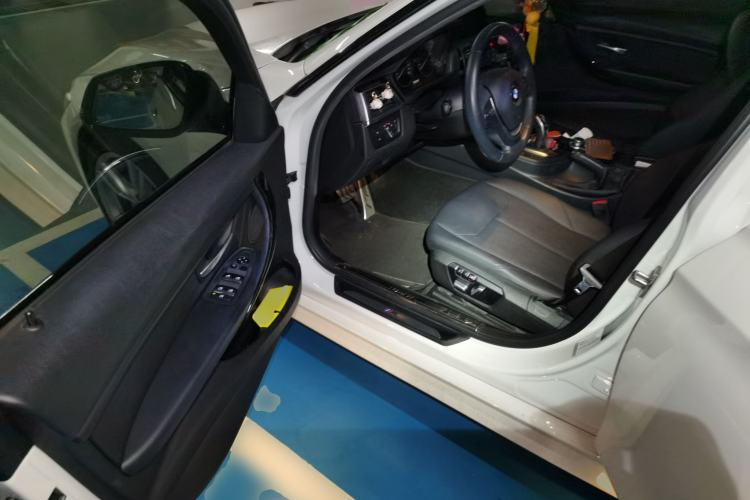 Used BMW 3 Series 2017 320Li M Sport Edition Driver Seat