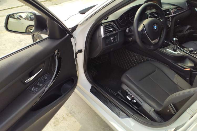 Used BMW 3 Series 2017 320Li Fashion Model Driver Seat