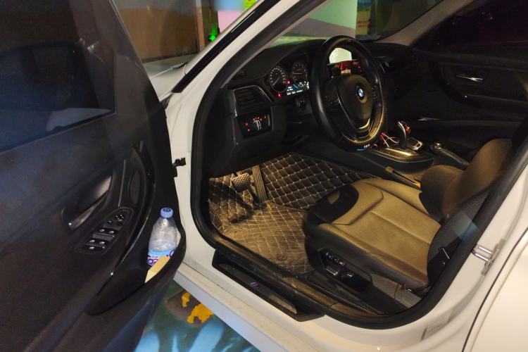 Used BMW 3 Series 2017 320Li M Sport Edition Driver Seat