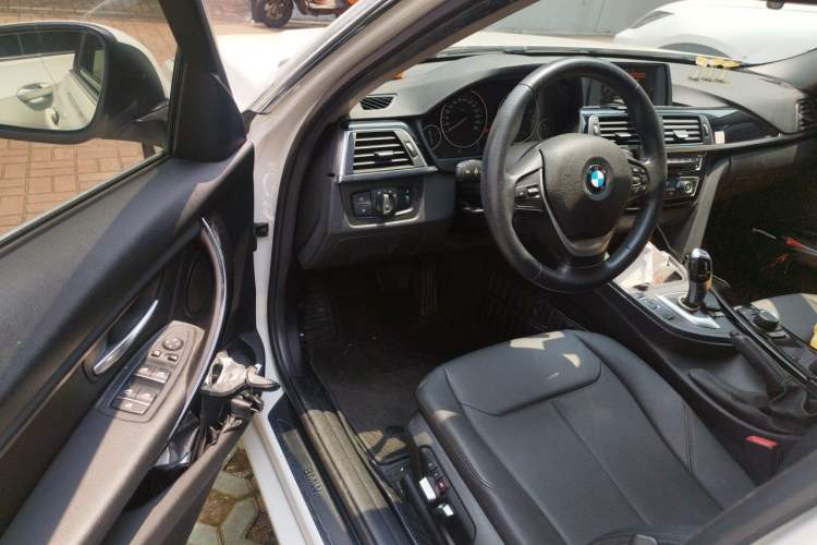 Used BMW 3 Series 2017 320Li Fashion Model Driver Seat
