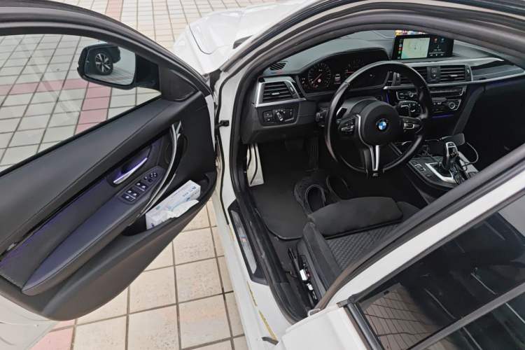 Used BMW 3 Series 2017 320i M Sport Driver Seat
