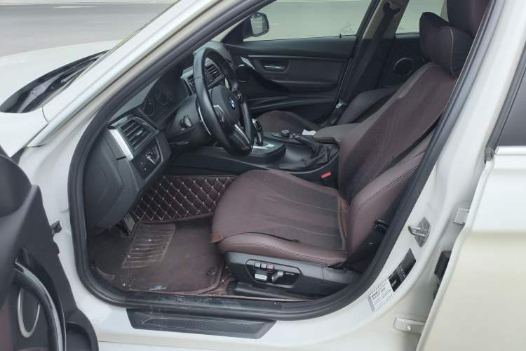 Used BMW 3 Series 2017 320Li Fashion Model Driver Seat