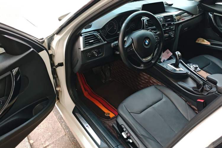 Used BMW 3 Series 2017 320Li M Sport Edition Driver Seat