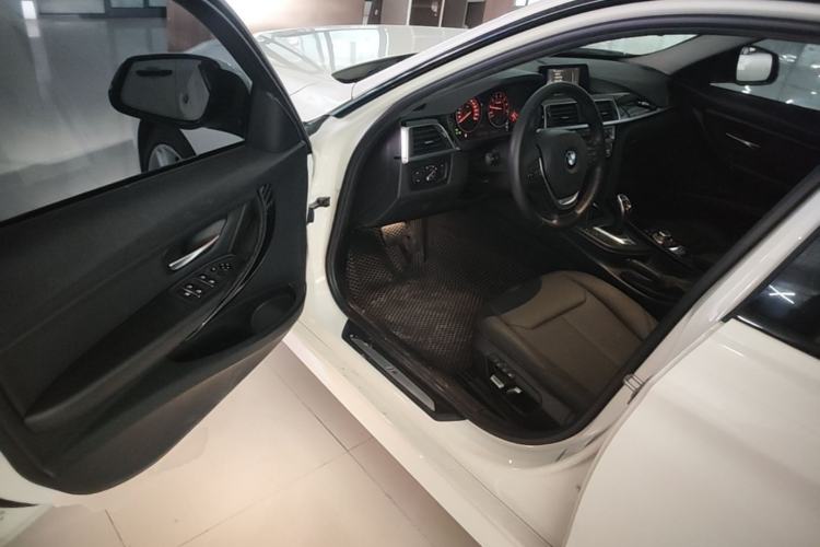 Used BMW 3 Series 2017 320Li M Sport Edition Driver Seat