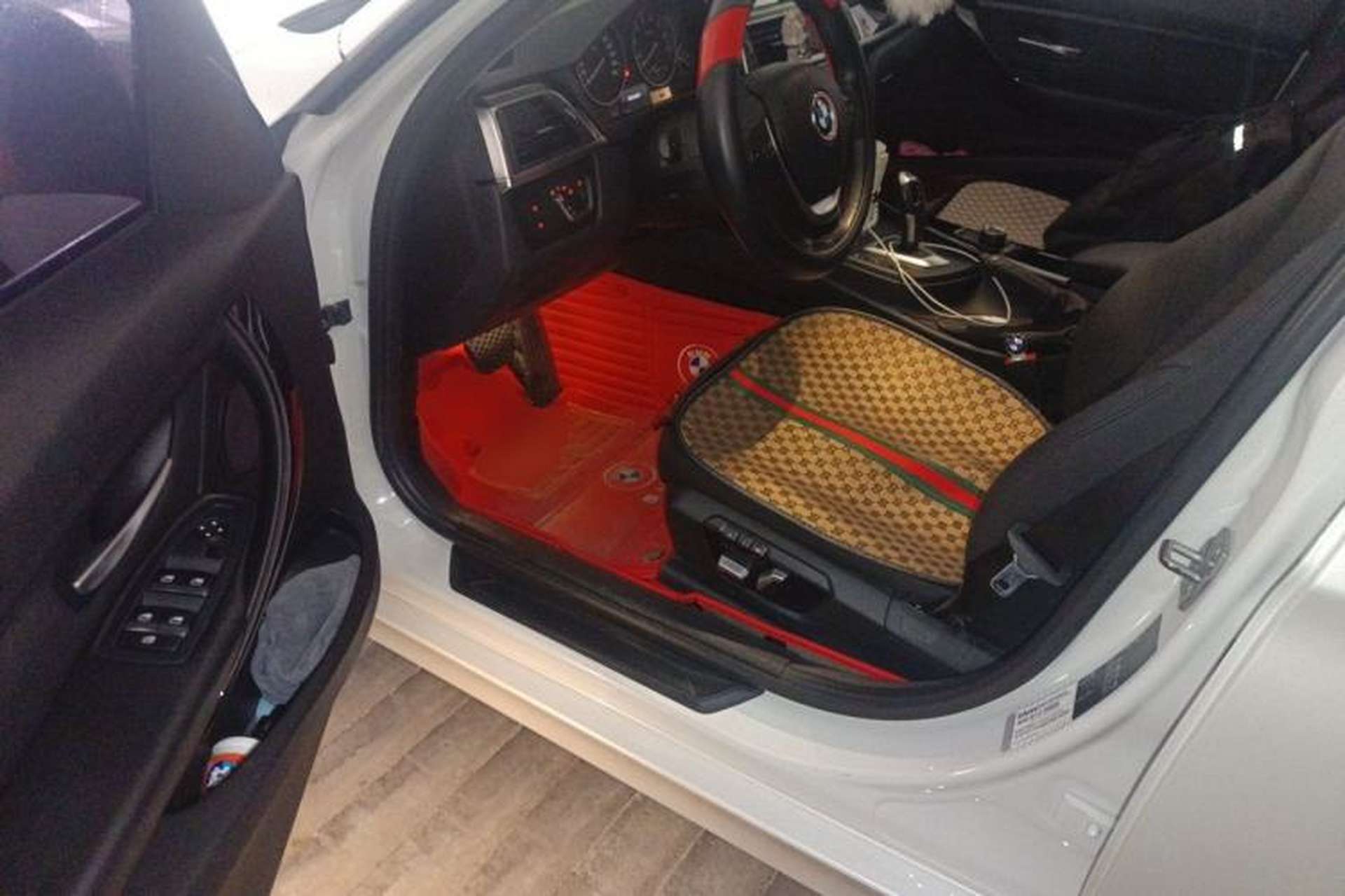 Used BMW 3 Series 2017 318i Fashion Model Driver Seat