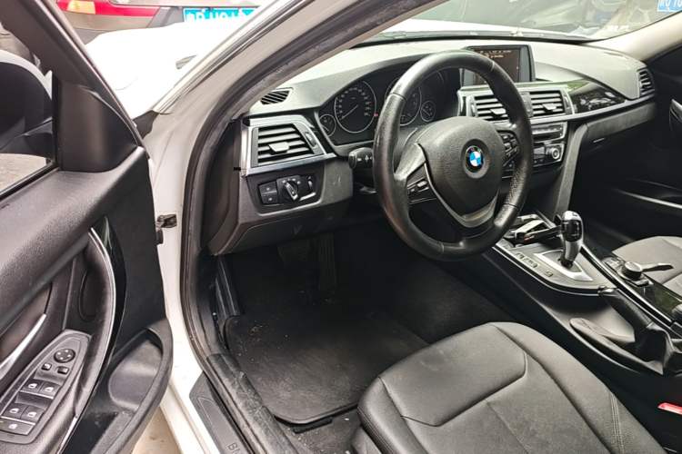 Used BMW 3 Series 2017 318Li Fashion Model Driver Seat