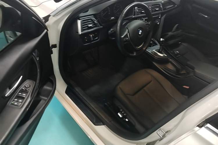 Used BMW 3 Series 2017 318Li Fashion Model Driver Seat