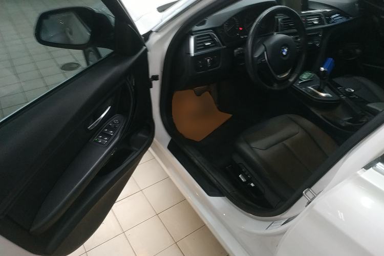 Used BMW 3 Series 2017 318Li Fashion Model Driver Seat