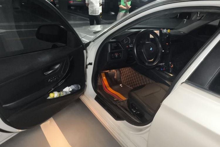 Used BMW 3 Series 2017 318Li Fashion Model Driver Seat