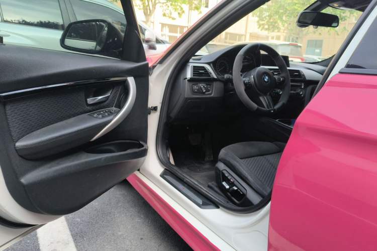 Used BMW 3 Series 2017 320i M Sport Driver Seat