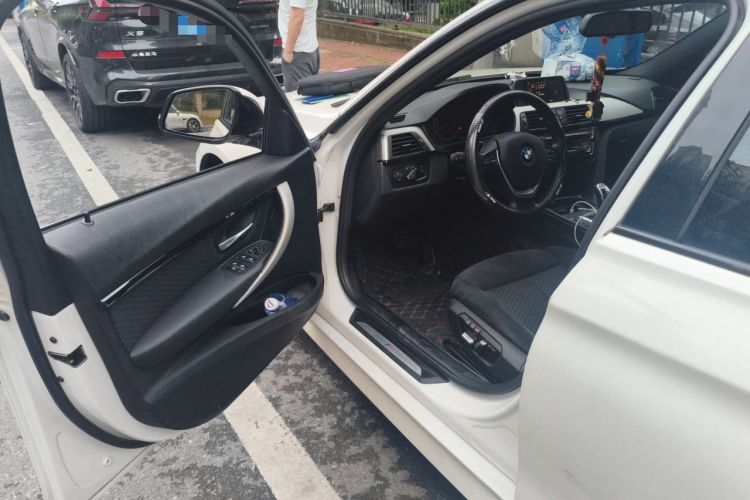 Used BMW 3 Series 2017 320i M Sport Driver Seat