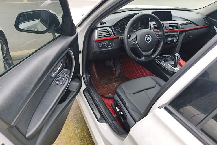 Used BMW 3 Series 2017 320Li M Sport Edition Driver Seat